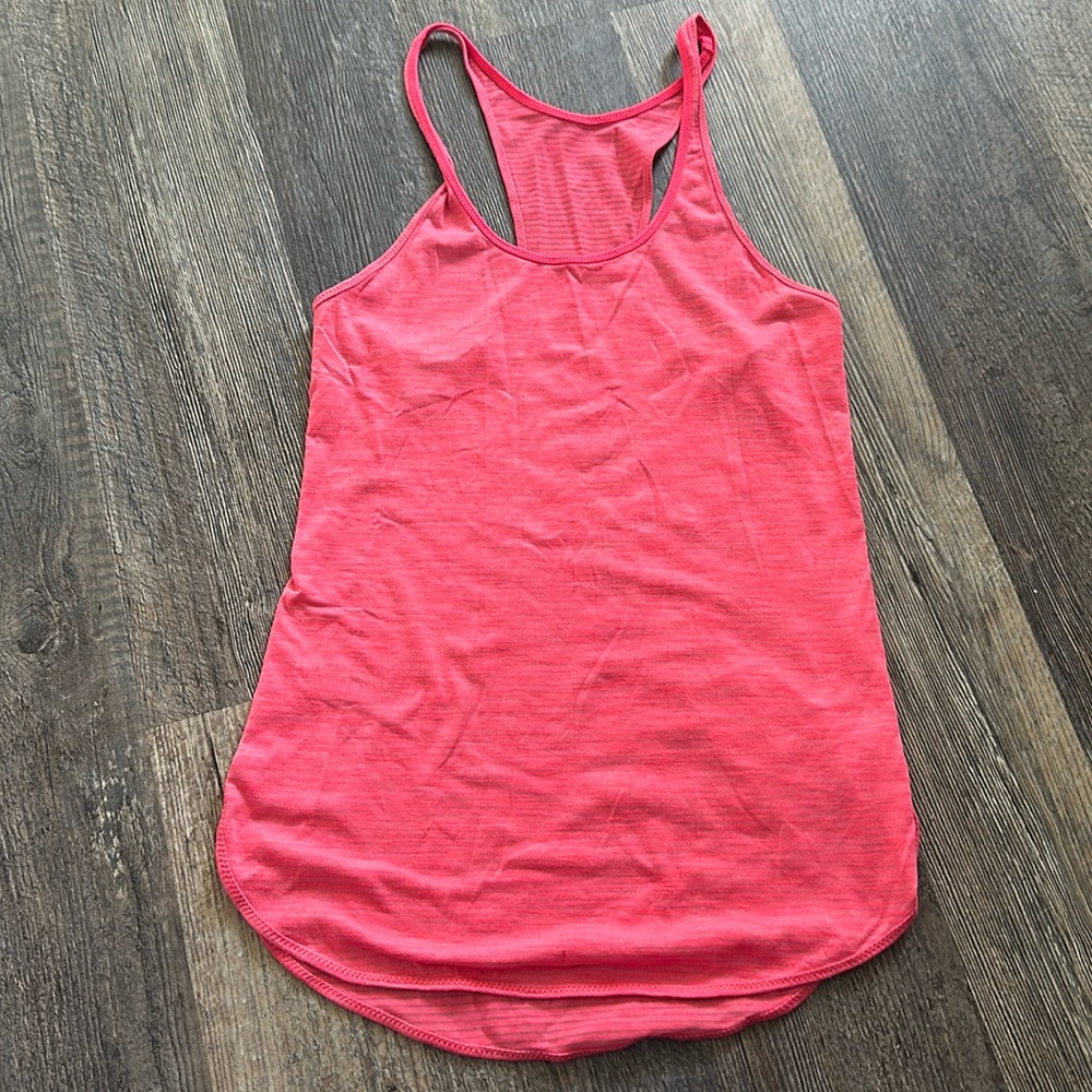 Lululemon loose top